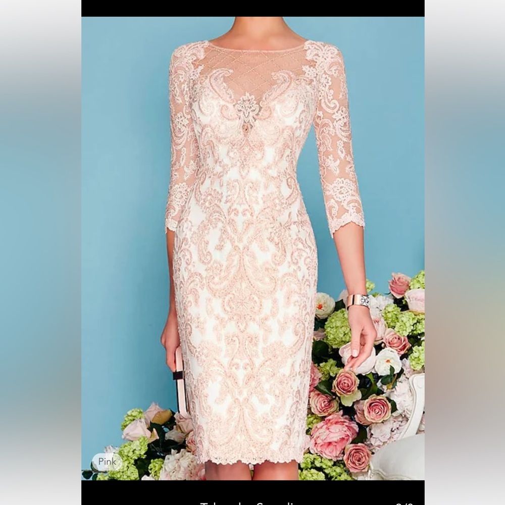 Lace dress med length with long shawl